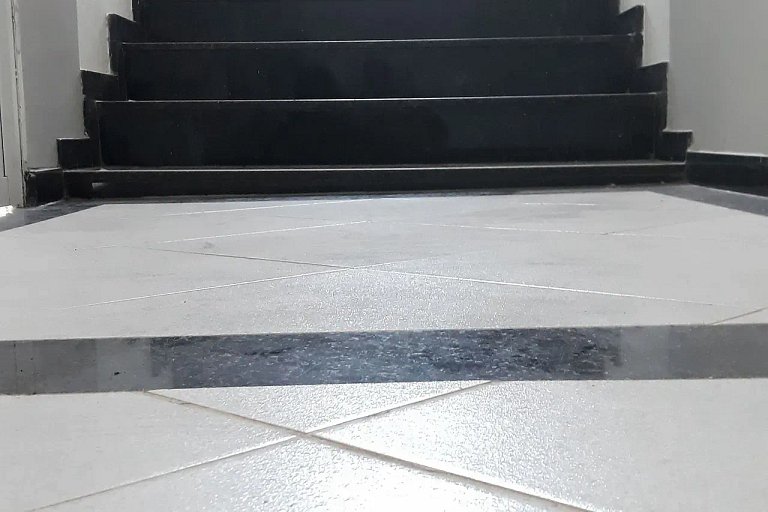 Apartamento de 2 Quartos em Maresias com Ar Condicionado e P