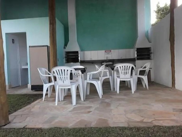 Apartamento de 2 Quartos em Maresias com Ar Condicionado e P