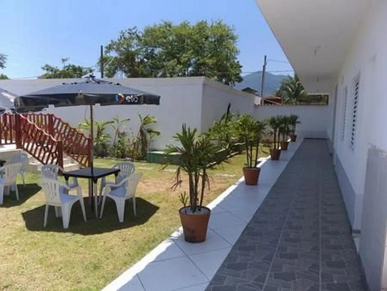 Apartamento de 2 Quartos em Maresias com Ar Condicionado e P