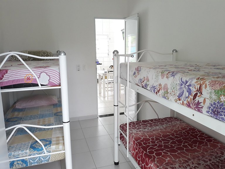 Apartamento de 2 Quartos em Maresias com Ar Condicionado e P